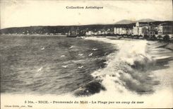 VINTAGE POSTCARD Nice Walk of the South the Beach by a heavy swell