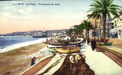VINTAGE POSTCARD Nice the Beach Walk of the South Boats of sin