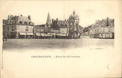 CPA Chateaudun Place du 18 Octobre