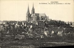 CPA Chartres La Cathedrale Vue prise de Cachembach