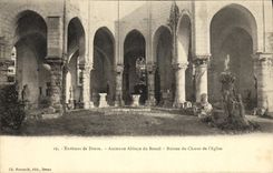 Alrededores de la POSTAL de la VENDIMIA de la abadia vieja de Dreux de las ruinas de Breuil del estribillo de L iglesia