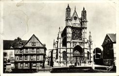 VINTAGE POSTCARD Vernon the Cathedral Stained glasses Renaissance Keep