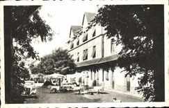 CPA Hotel Saint Jacques Cloyes Vue Sur la Cour Interieure les Chambres le restaurant et la terrasse