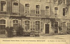 CPA Besancon Pensionnat Notre Dame Rue de la Convention La Facade et la Cour