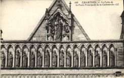 CPA Chartres Le Faite de La Porte Principale de La Cathedrale