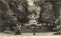 POSTAL Evreux de la VENDIMIA el jardin botanico el cesped