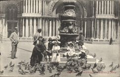VINTAGE POSTCARD Venezia Children Pigeons