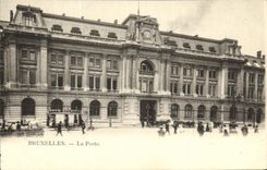 VINTAGE POSTCARD Brussels La Poste