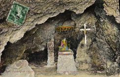 CPA Sanctuaire de Laghet La grotte de Sainte Madeleine 