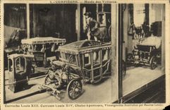 CPA Carroche Louis Xlll Carrosse Louis XlV Chaise a porteurs Vinoigrette Compiegne Musee des voitures