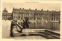 CPA Palais de Versailles Facade sur les jardins et le parterre d eau