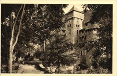 CPA Gorges du Tarn Chateau de La Caze XV e siecle vu de la route