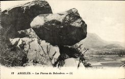 VINTAGE POSTCARD Pau Stones of Balaudron