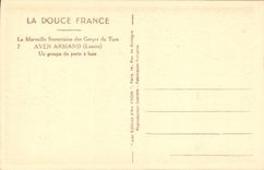 CPA La Merveille Souterraine des Groges du Tarn Aven Armand Un groupe de porte faux