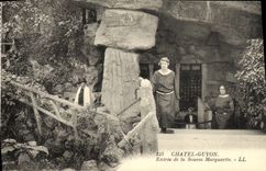 POSTAL Chatel Guyon de la VENDIMIA entrado de la fuente de la margarita