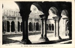 VINTAGE POSTCARD Arles Court and Cloltre of L Church St Trohime Trophime