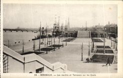CPA Bordeaux Les Jardins et Terrasses Sur les Quais