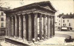 CPA Vienne Le Temple d Auguste et de Livie