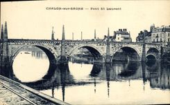 VINTAGE POSTCARD Trawl net On the Saone St Laurent Bridge