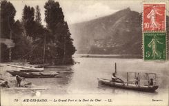CPA Aix Les Bains Le Grand Port et le Dent du Chat Bateau