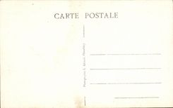 CPA Chambery Place du chateau Les freres de Maistre L entree du chateau