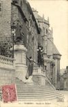 CPA Chambery Facade du Chateau