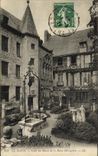 CPA Le Mans Cour du Musee de la Reine Berangere