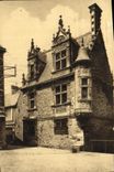 CPA Le Mans Maison du 15eme Place du chateau