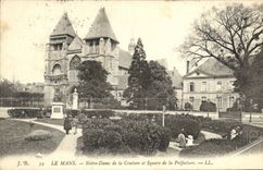 CPA Le Mans Notre Dame de la Couture et Square de la Prefecture 