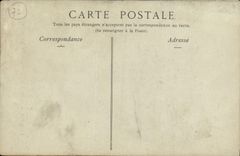CPA Le Mans Fenetre de la Maison de la Reine Berengere