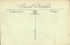 Panorama de Pierrefonds de la POSTAL de la VENDIMIA el castillo y el L ayuntamiento