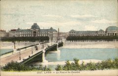 VINTAGE POSTCARD Lyon the Bridge and Faculties