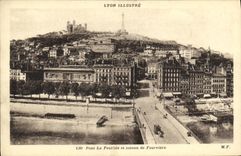 VINTAGE POSTCARD Lyon Illustrates Bridge Feuillee and slope of Fourviere