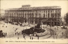 VINTAGE POSTCARD Lyon Places Composts Bartholdi Fountain and Palais of Arts