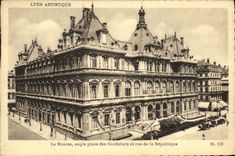 VINTAGE POSTCARD Lyon Artistique the Stock Exchange angle places of Cordeliers and street of the Republic