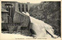 VINTAGE POSTCARD Bourboule the Cascade of the Lake L machines electric