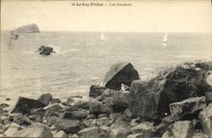 VINTAGE POSTCARD the Cape Frehel Rocks