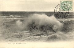 VINTAGE POSTCARD Arcachon Effect Waves