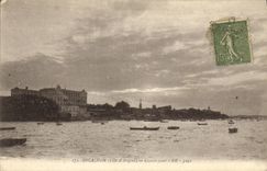 VINTAGE POSTCARD Arcachon Against day