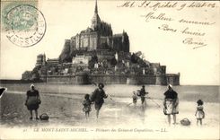 CPA La Mont Saint Michel Pecheurs des Greves et Coquetieres
