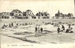 VINTAGE POSTCARD Cayeux the Southern Beach