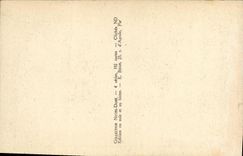 VINTAGE POSTCARD Paris Notre Dame Galere Superieure of Bottoms Dimensions nave