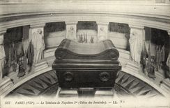 CPA Paris Le Tombeau de Napoleon l er