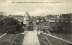 VINTAGE POSTCARD Abbaye Of Denis Saint Carries D Entree Seen Interior House D education of the legion D honor