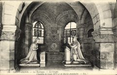 VINTAGE POSTCARD Holy Denis the Basilica the Crypt Vault of Louis XVI and Marie Antoinette
