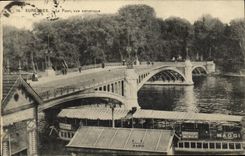 POSTAL Suresnes de la VENDIMIA el chocolate artistico visto puente Menier Maggi de la lancha a remolque