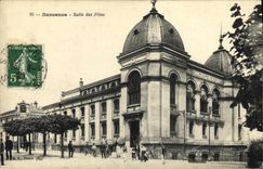 Pasillo de la aldea de Suresnes de la POSTAL de la VENDIMIA