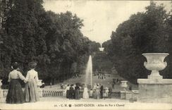 VINTAGE POSTCARD Saint Cloud Allee from the Horseshoe