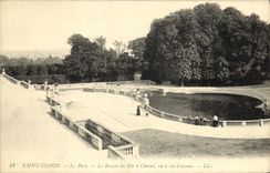 VINTAGE POSTCARD St Cloud the Park the Basin of the Horseshoe considering has Vol D bird