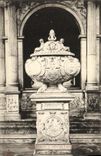 VINTAGE POSTCARD Abbey of Saint Denis Vase containing the heart of Francois 1st